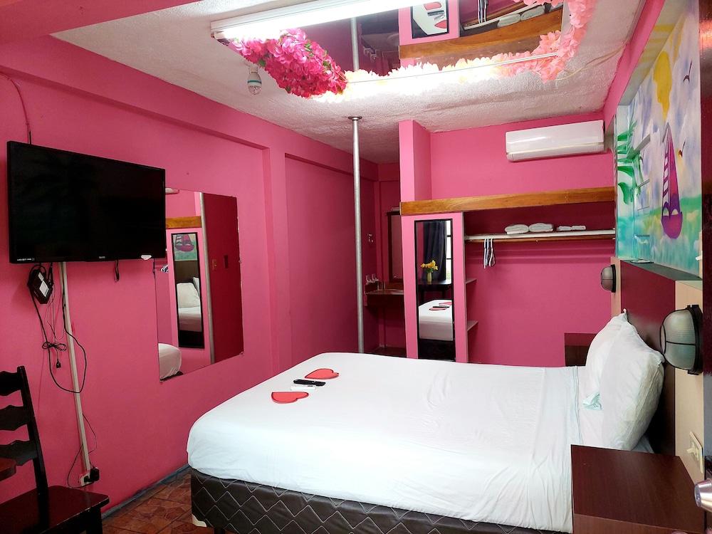 The Bakadeer Inn เบลีซซิตี้ ภายนอก รูปภาพ